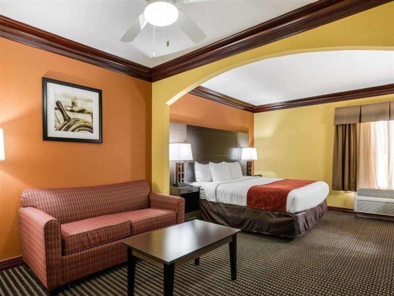 Comfort Suites Lake Jackson Clute Екстер'єр фото
