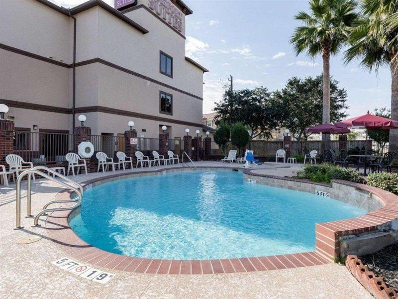 Comfort Suites Lake Jackson Clute Екстер'єр фото