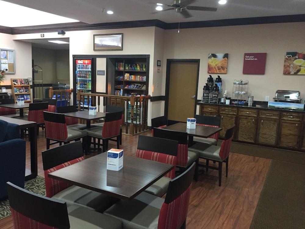 Comfort Suites Lake Jackson Clute Екстер'єр фото