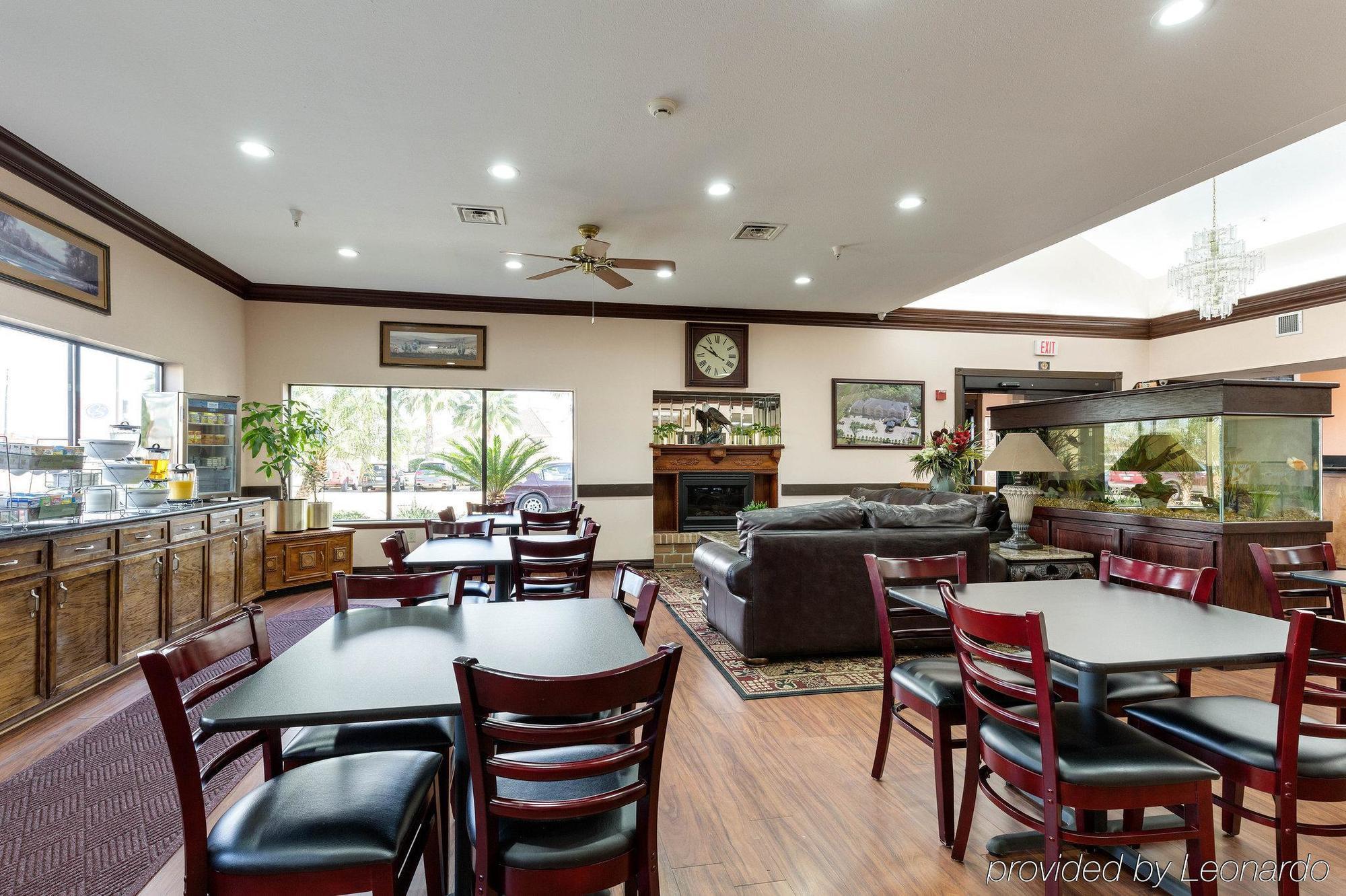 Comfort Suites Lake Jackson Clute Екстер'єр фото