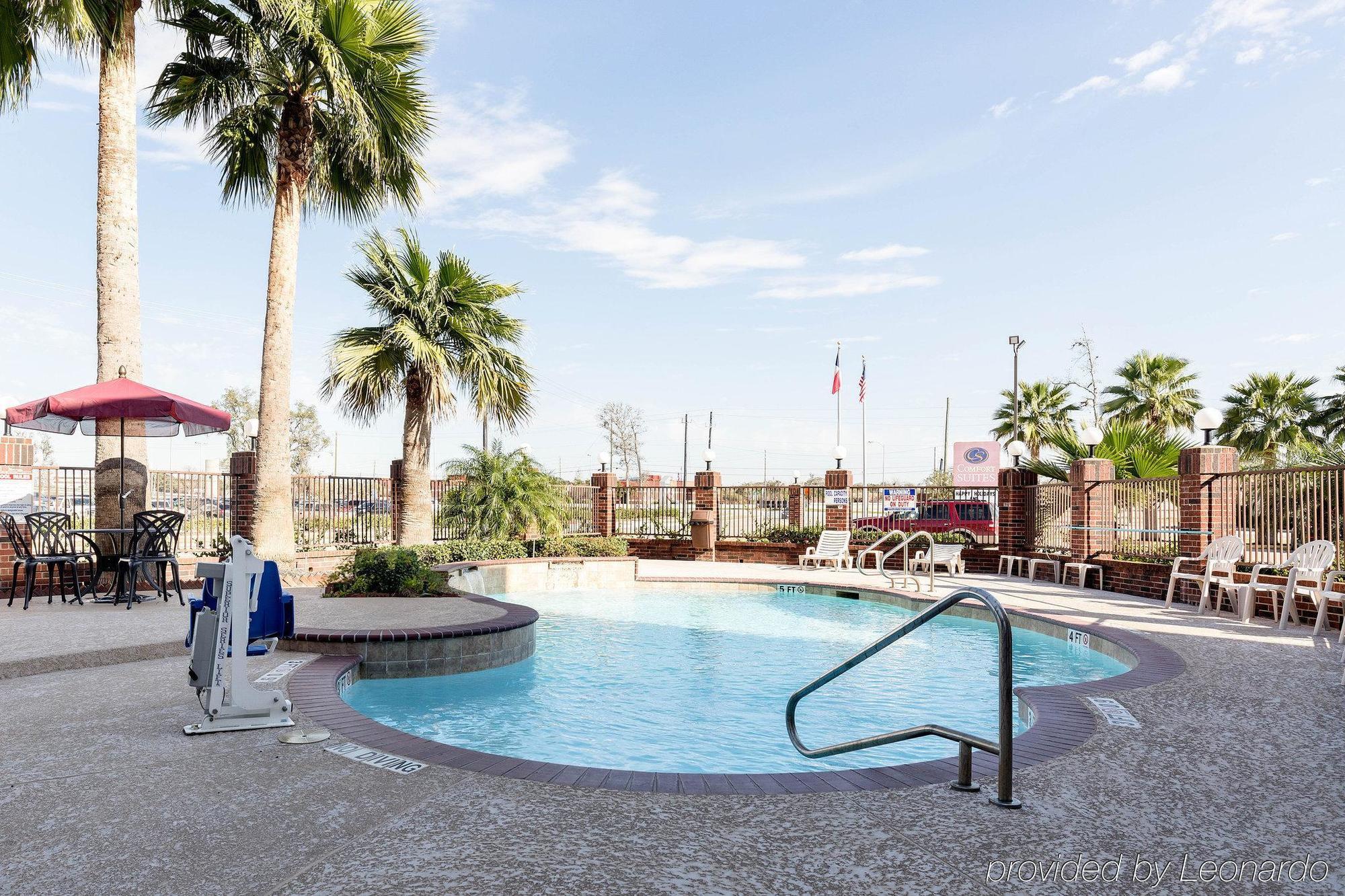 Comfort Suites Lake Jackson Clute Екстер'єр фото