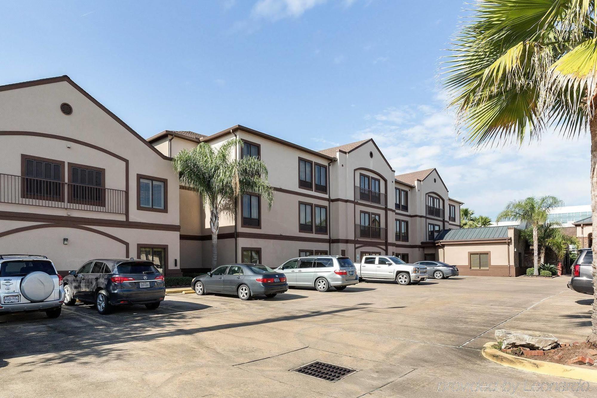 Comfort Suites Lake Jackson Clute Екстер'єр фото
